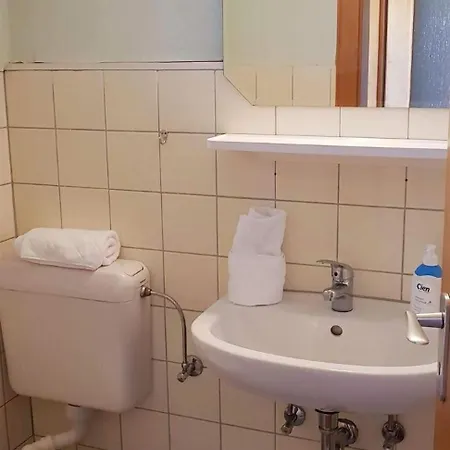 Ferienwohnung-floppy-hansi-fewo-4-eg דירה
